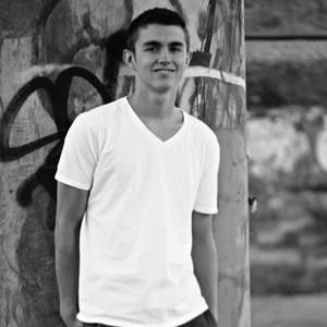 Meet your Posher, Cameron